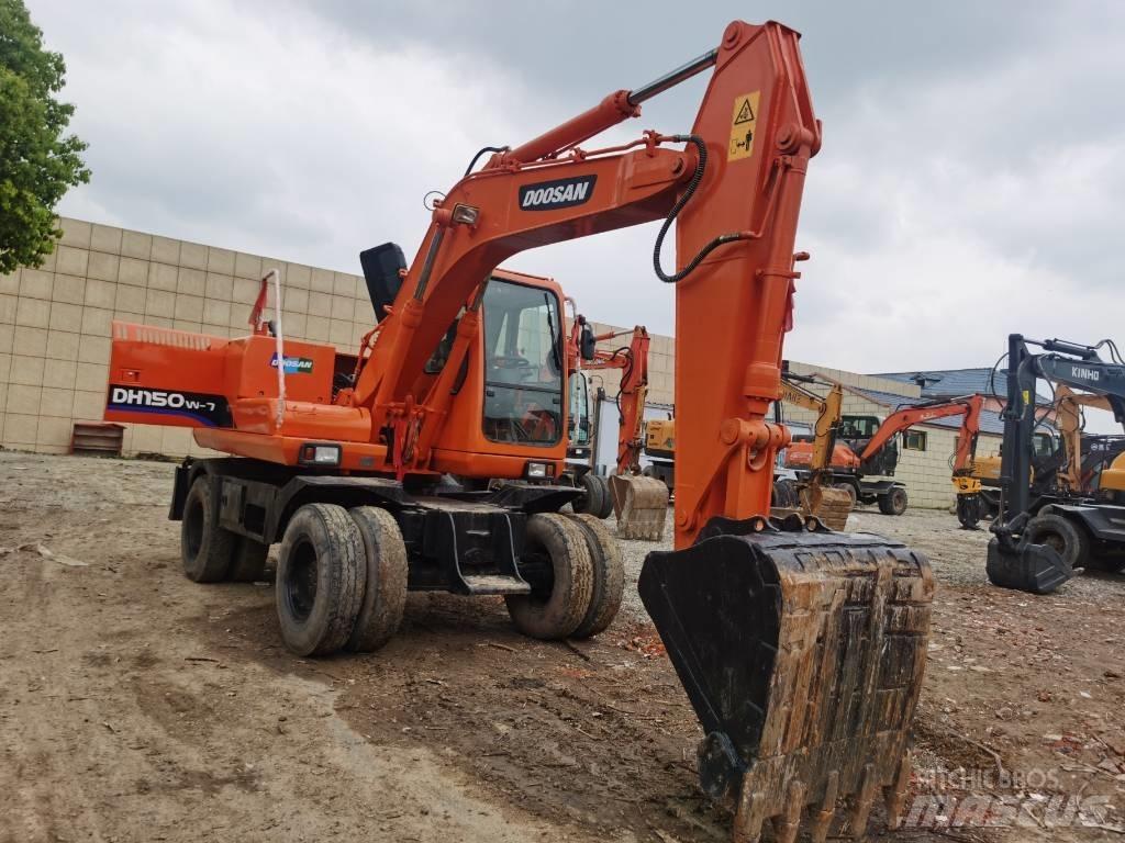Doosan DH 150 W-7 旋轉式挖土機/掘鑿機/挖掘機