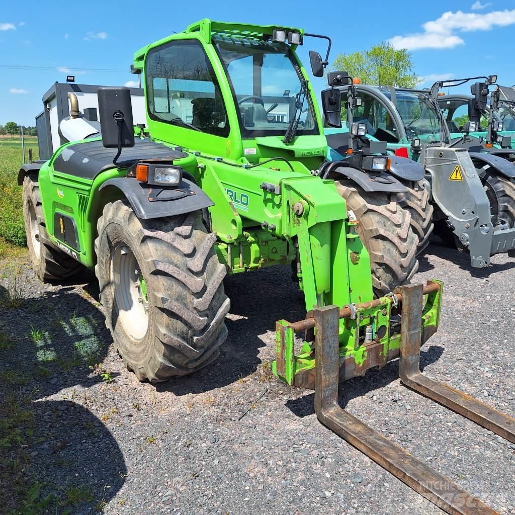Merlo TF 42.7 農業用伸縮臂裝載機