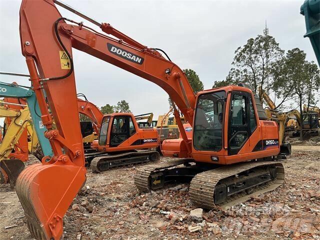 Doosan DH150 中型挖土機/掘鑿機/挖掘機 7t-12t