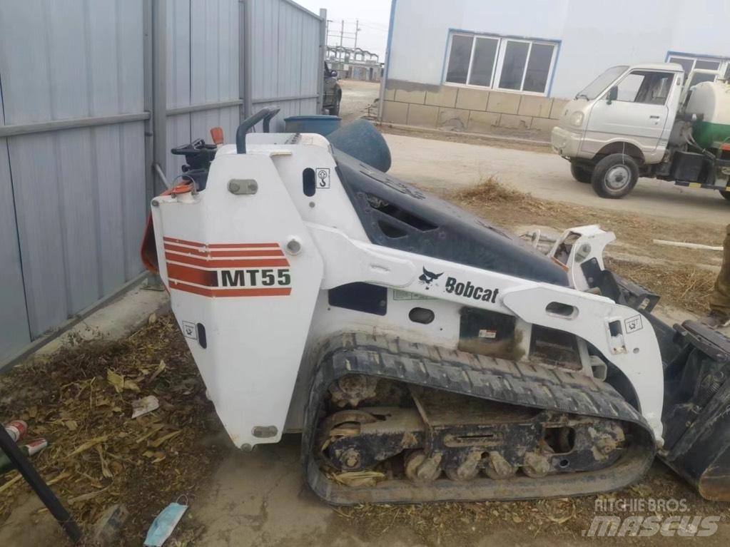 Bobcat MT 55 推土機