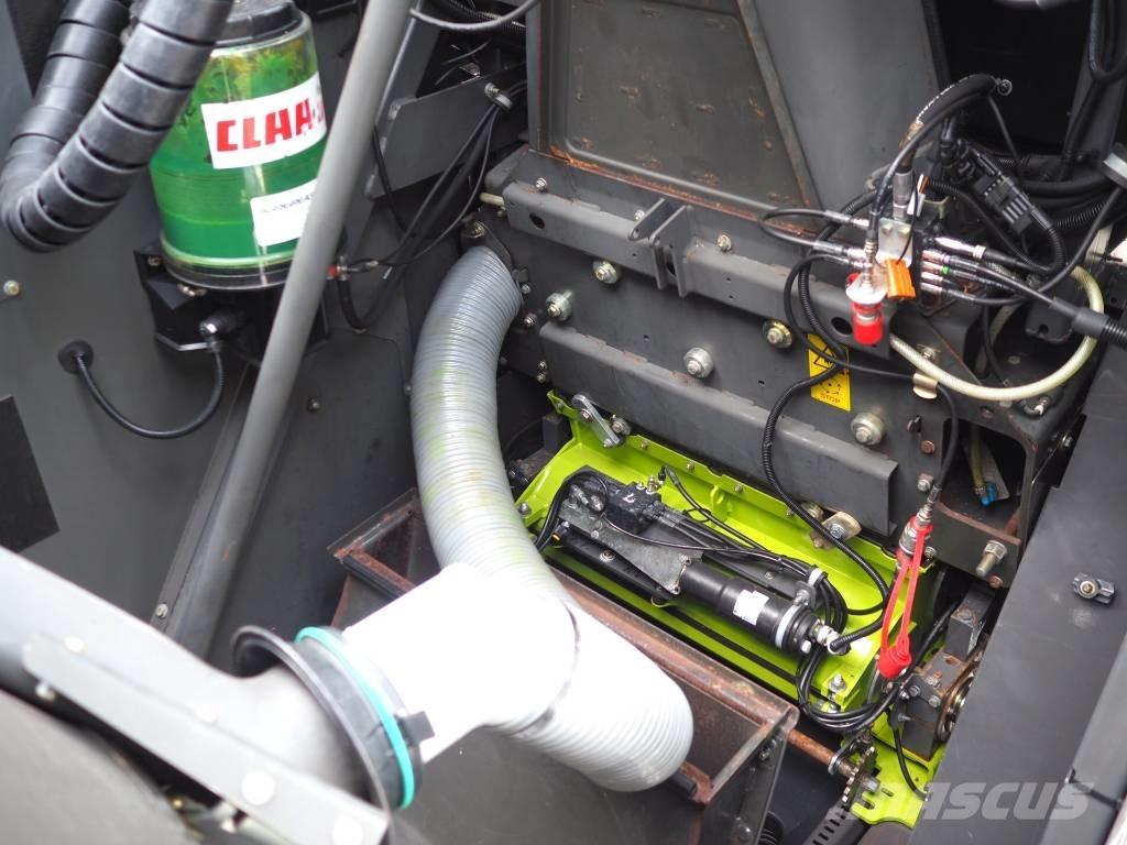 CLAAS Jaguar 850 4x4 自走式飼料採集機