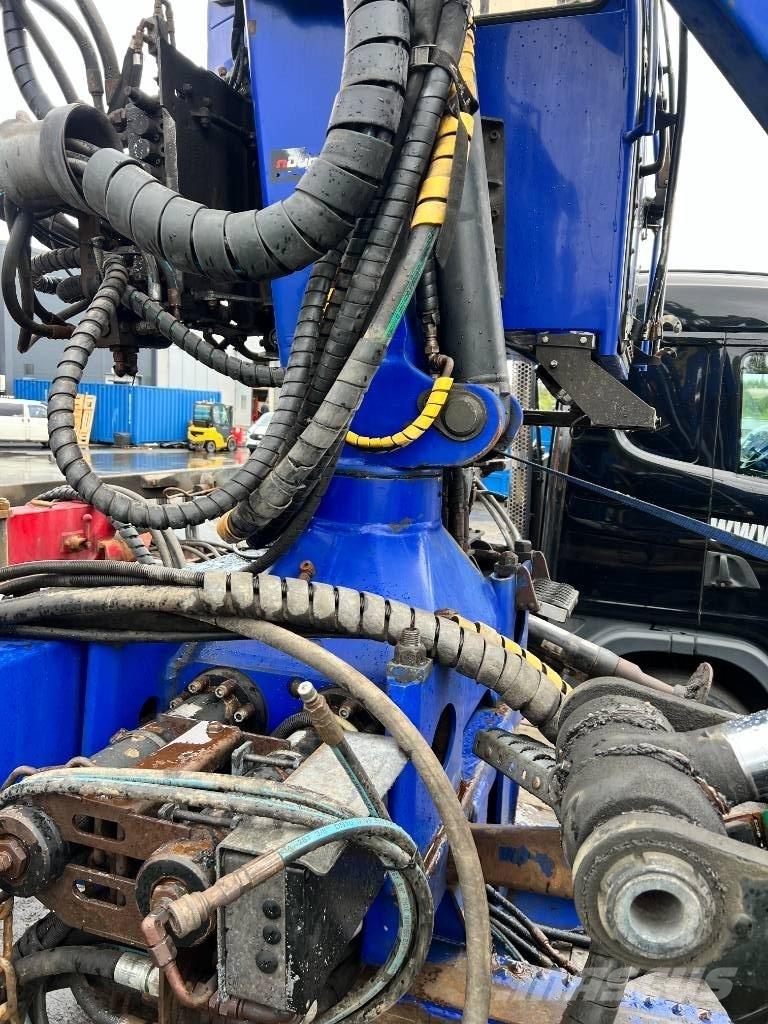 Loglift 140ZT 木材起重機