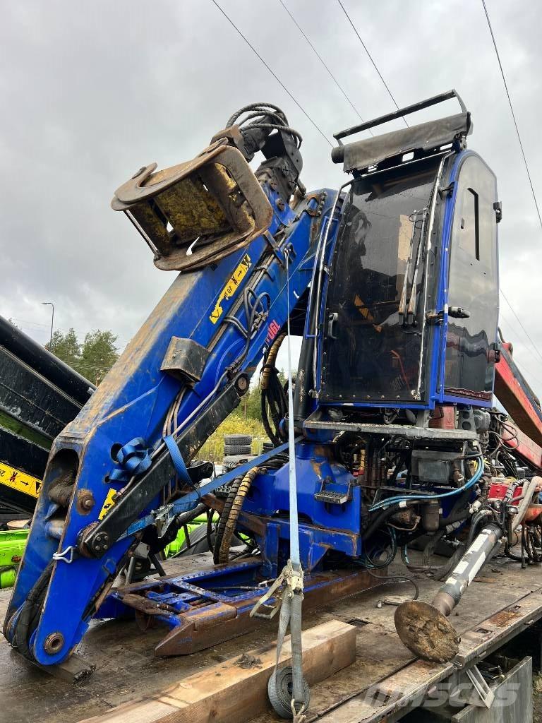 Loglift 140ZT 木材起重機