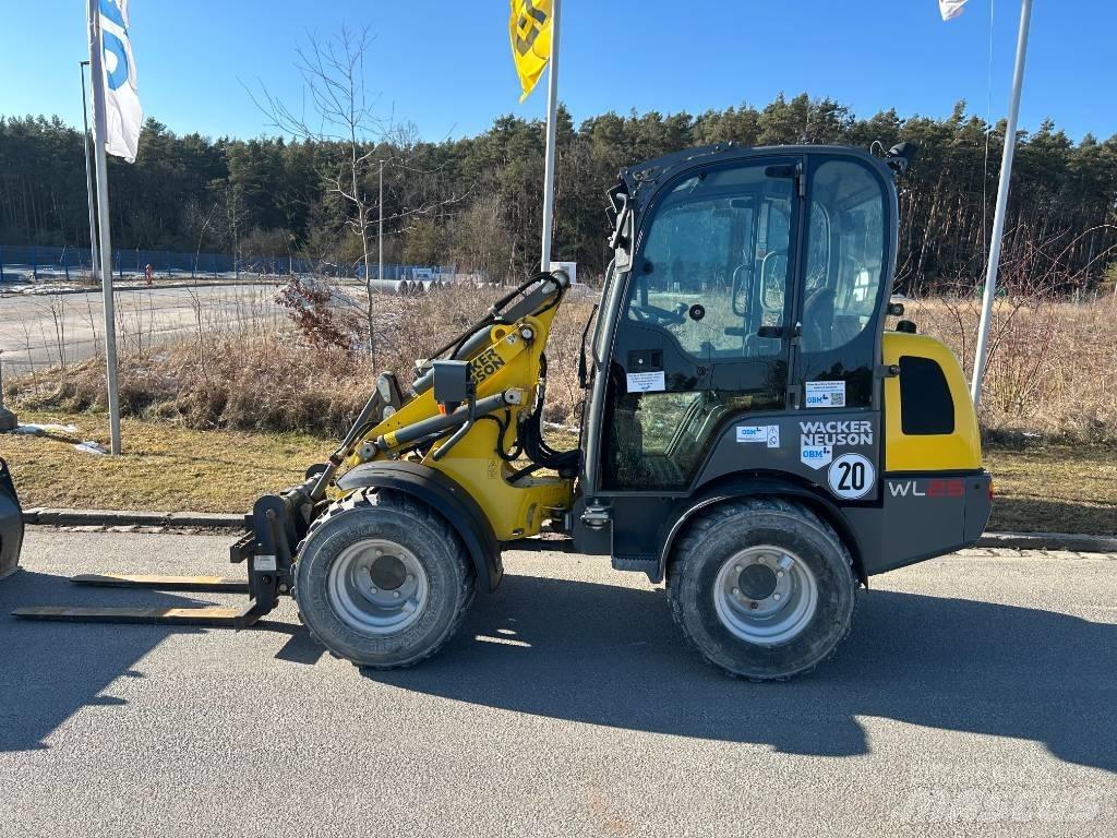 Wacker Neuson WL 25 輪胎式裝載機