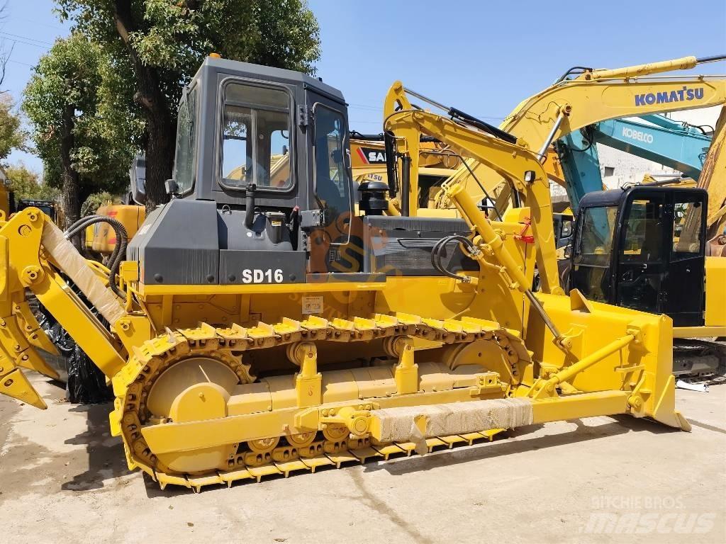 Shantui SD 16 履帶推土機