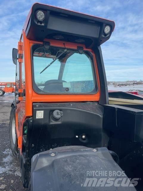 JLG 925 伸縮臂操作車
