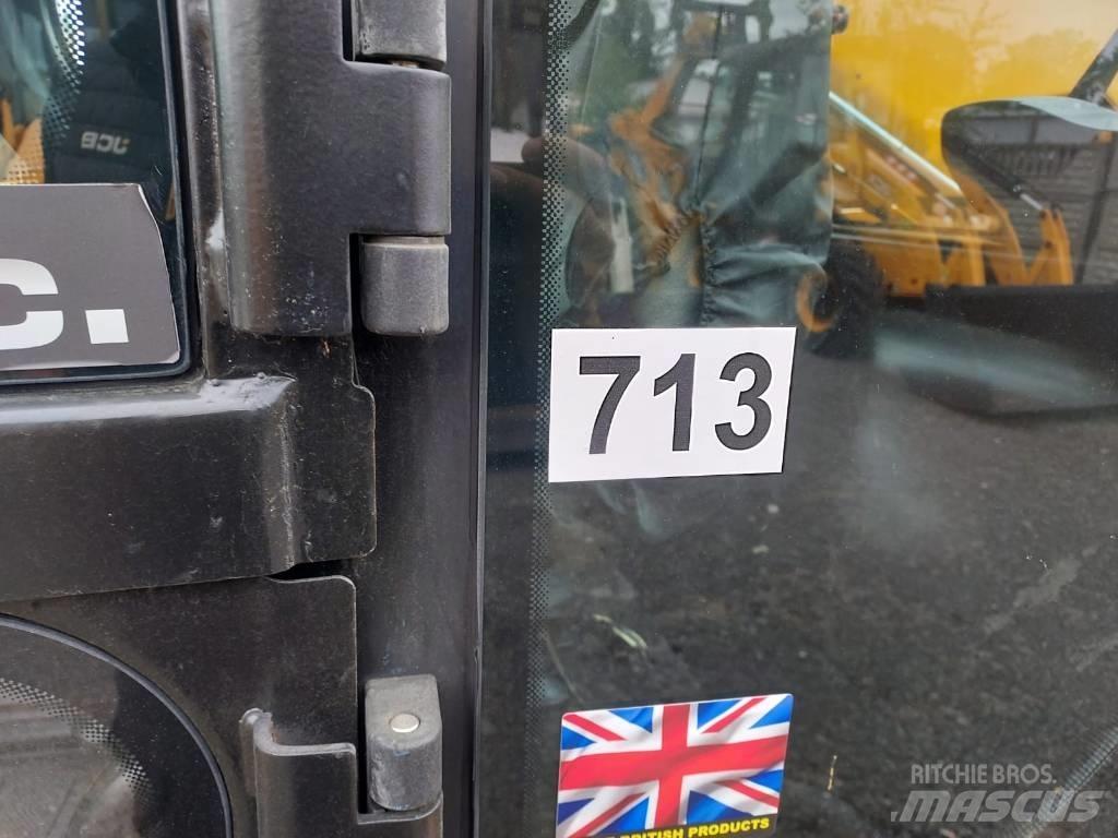 JCB 535-95 伸縮臂操作車