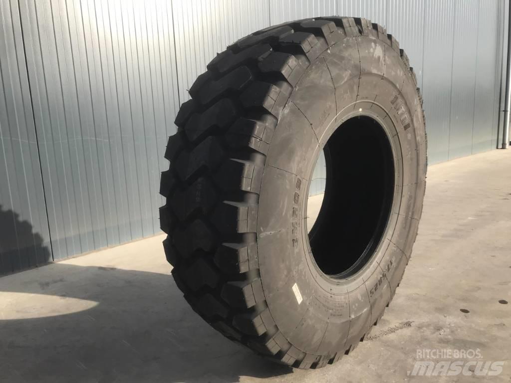  ITR 17.5R25 履帶、鏈條和車盤