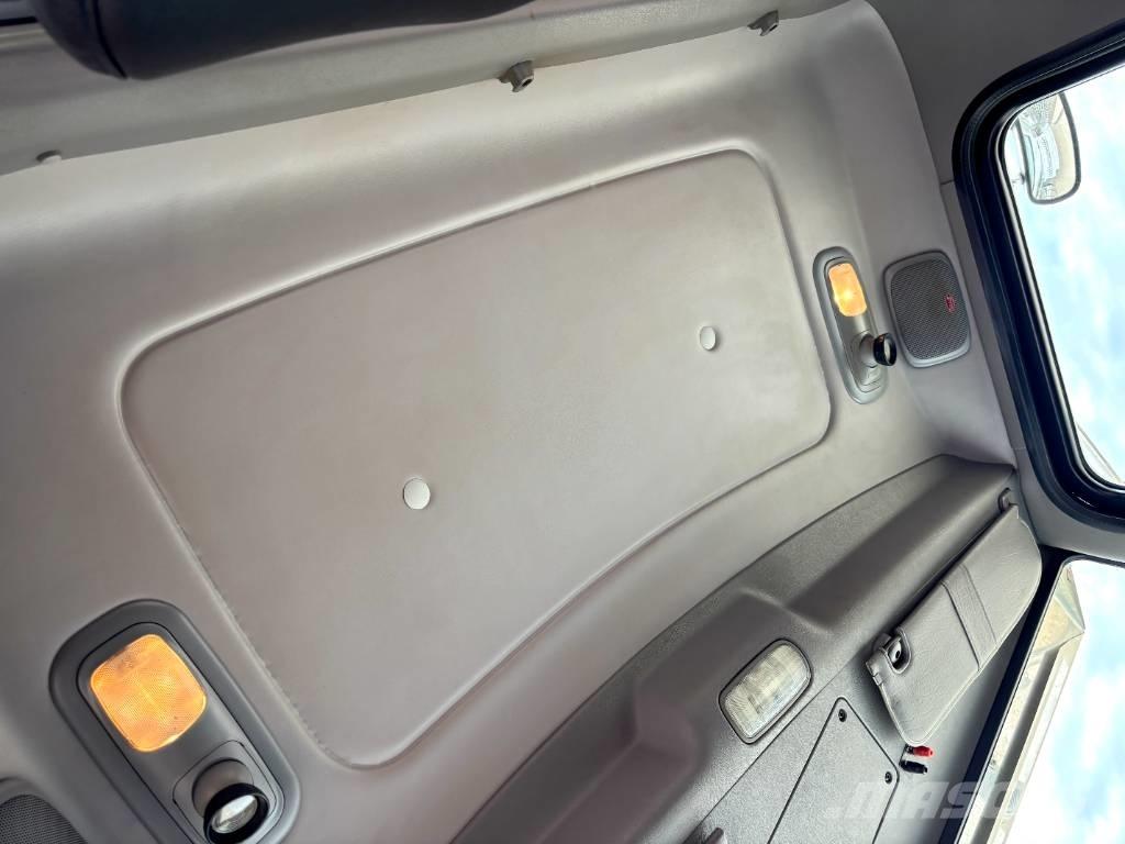 Peterbilt 389 曳引機組件