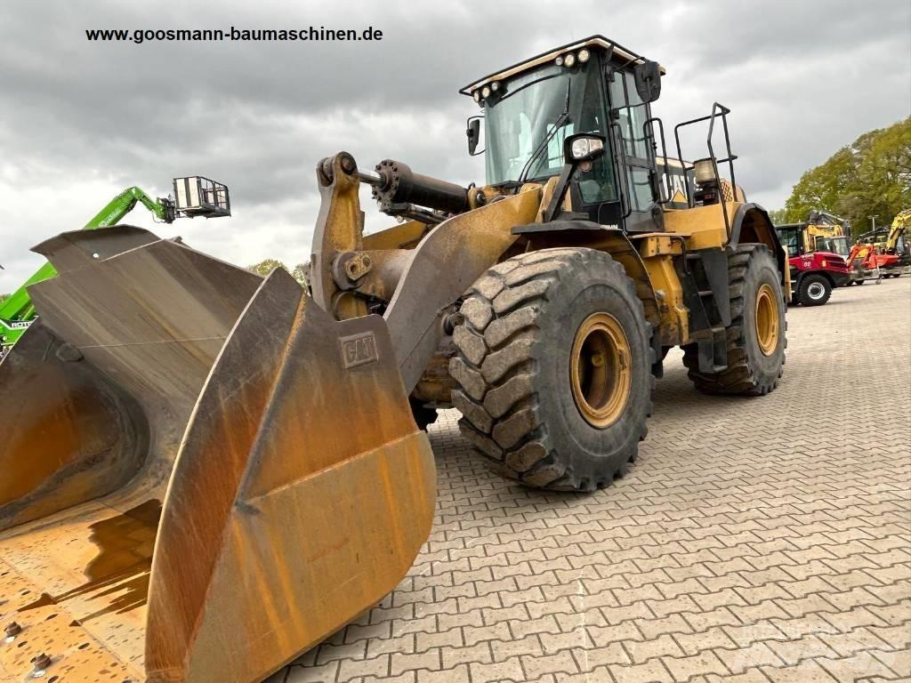 CAT 972 M 輪胎式裝載機