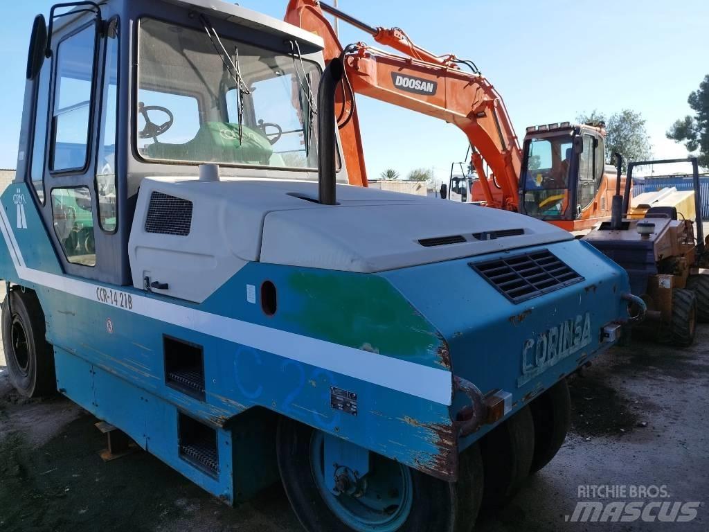 Corinsa CCR 1421 膠輪滾壓機