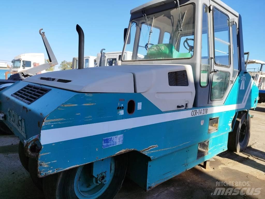 Corinsa CCR 1421 膠輪滾壓機