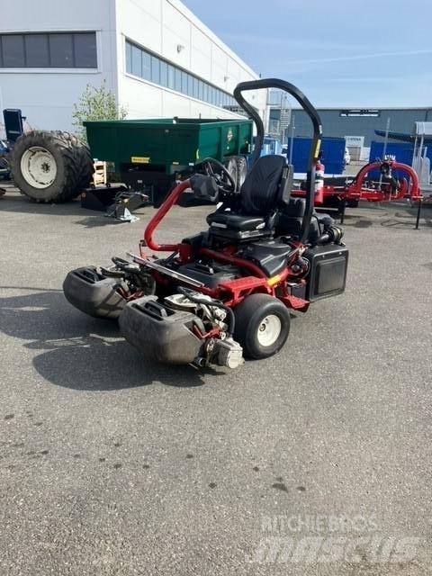 Toro 3420D 8 blad 騎乘式割草機