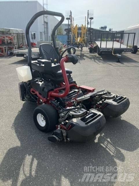 Toro 3420D 8 blad 騎乘式割草機