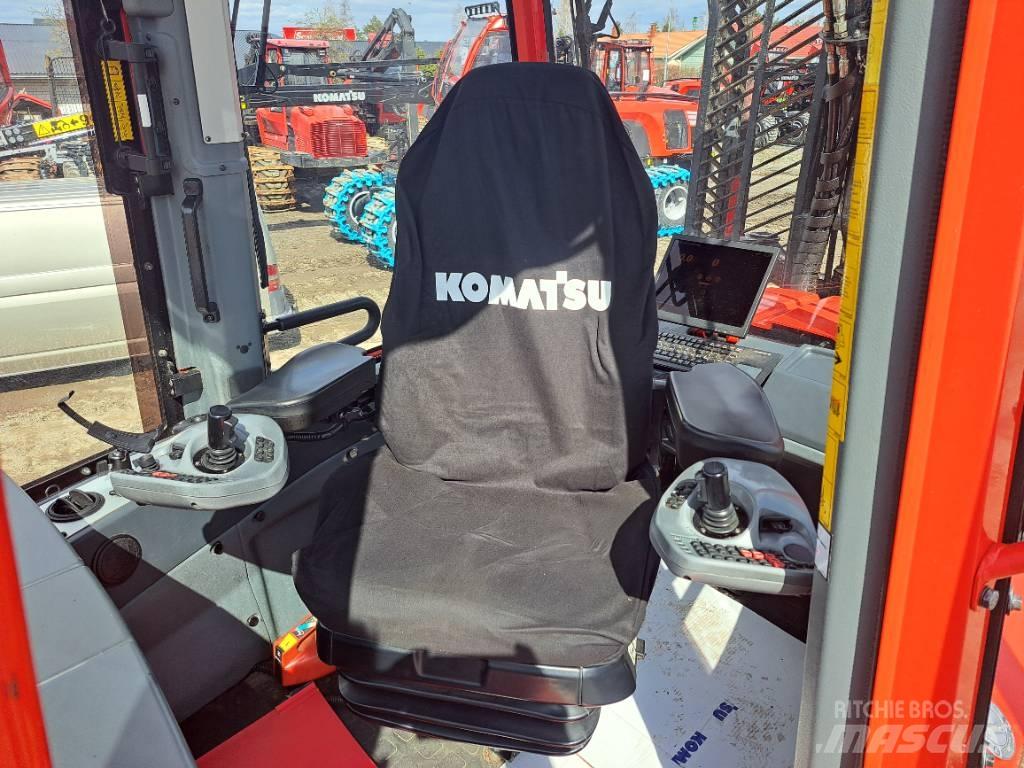 Komatsu 845 集運機