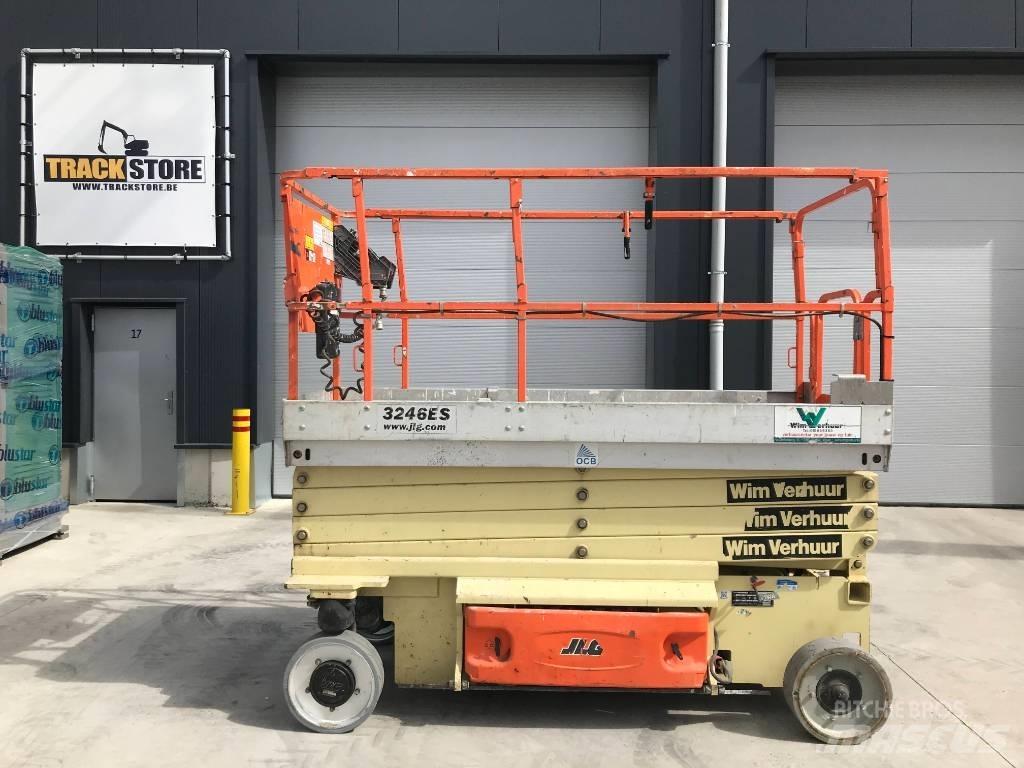 JLG 3246 ES 剪式升降機