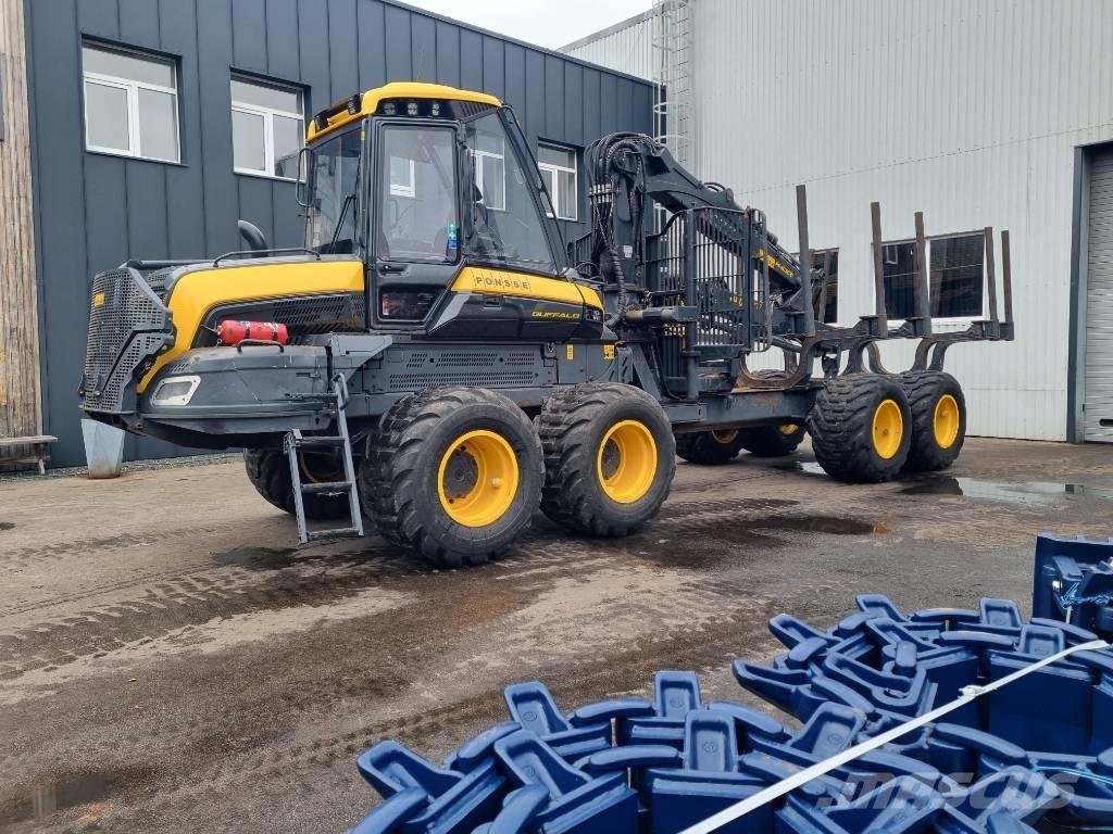 Ponsse Buffalo 8W 集運機