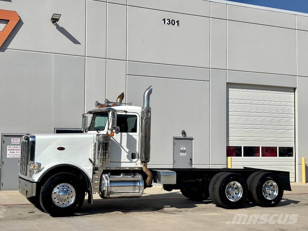 Peterbilt 388 曳引機組件