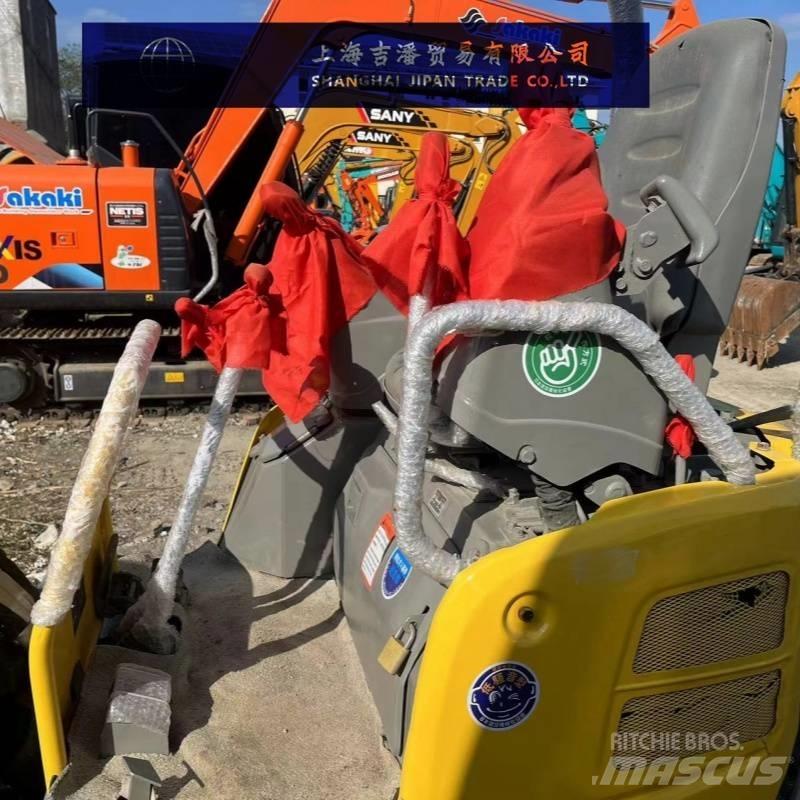 Yanmar Vio 17 小型挖土機/掘鑿機<7t(小型挖掘機)
