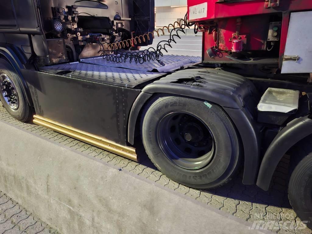 Scania R 560 曳引機組件
