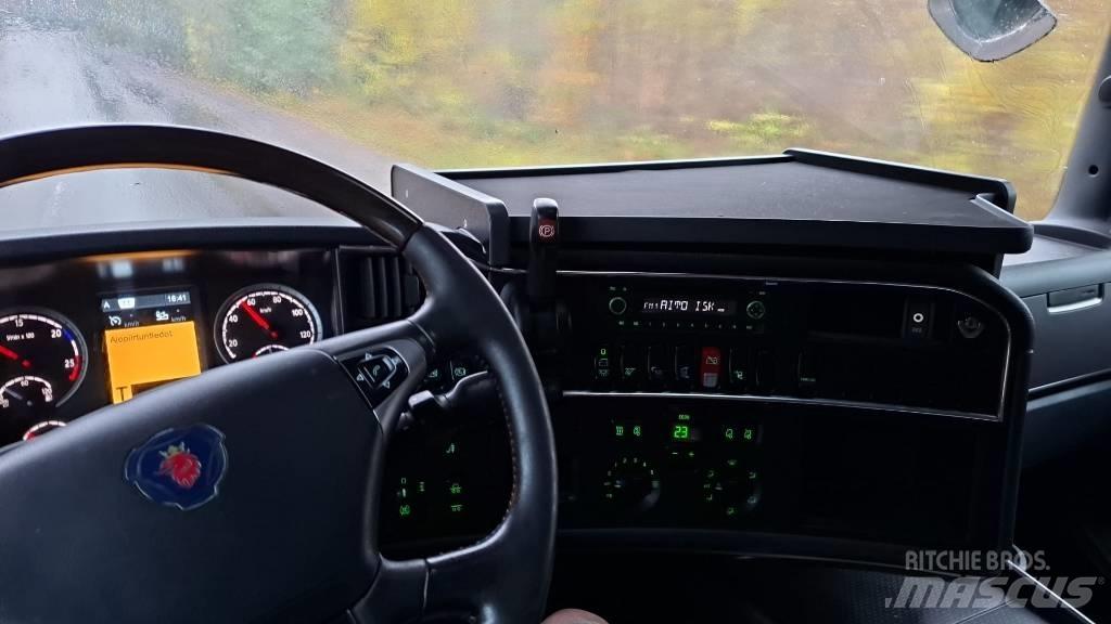 Scania R 560 曳引機組件