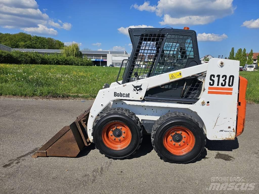 Bobcat S 130 滑移轉向裝載機