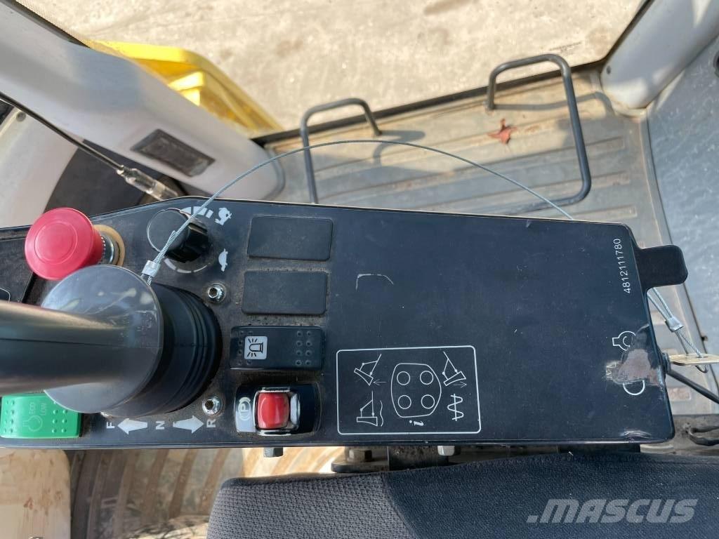 Dynapac CA3500D 單輪滾壓機