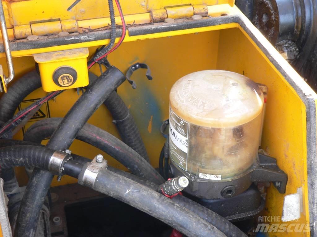 JCB JS 131LC+ 履帶式 挖土機/掘鑿機/挖掘機