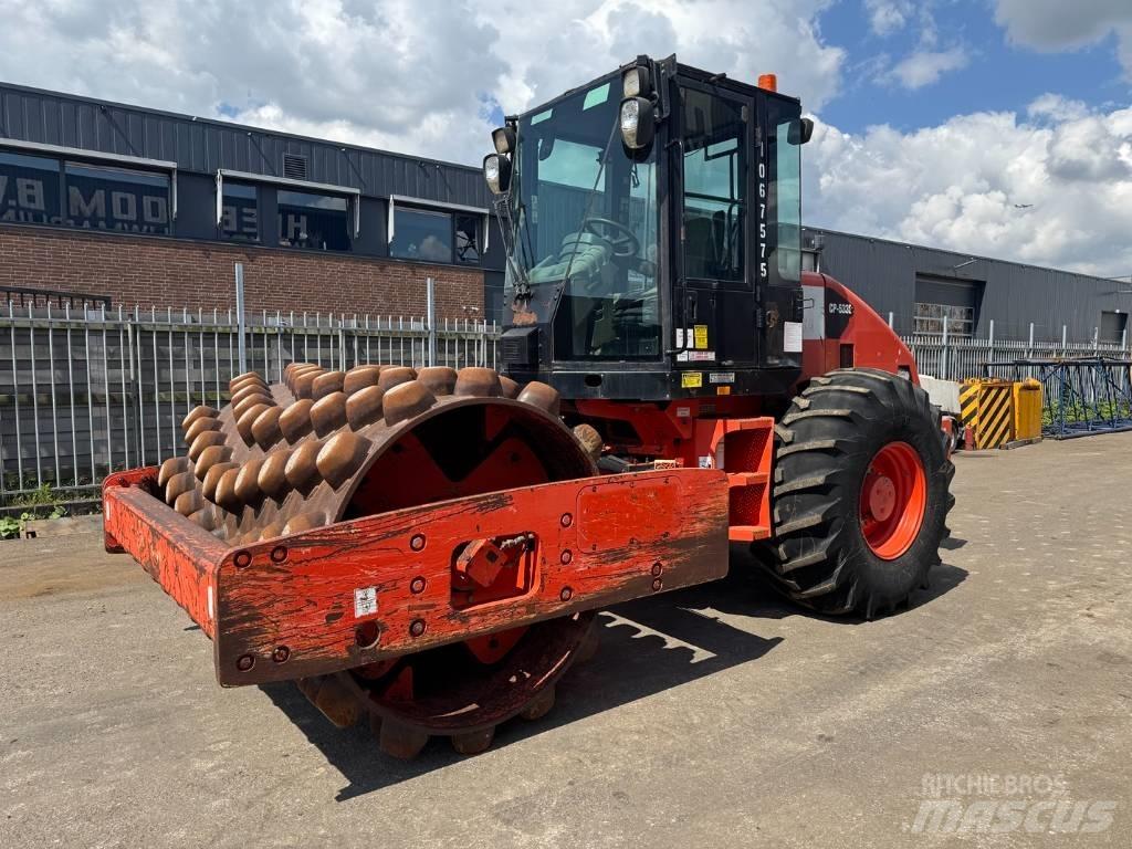 CAT CP 533 E 單輪滾壓機