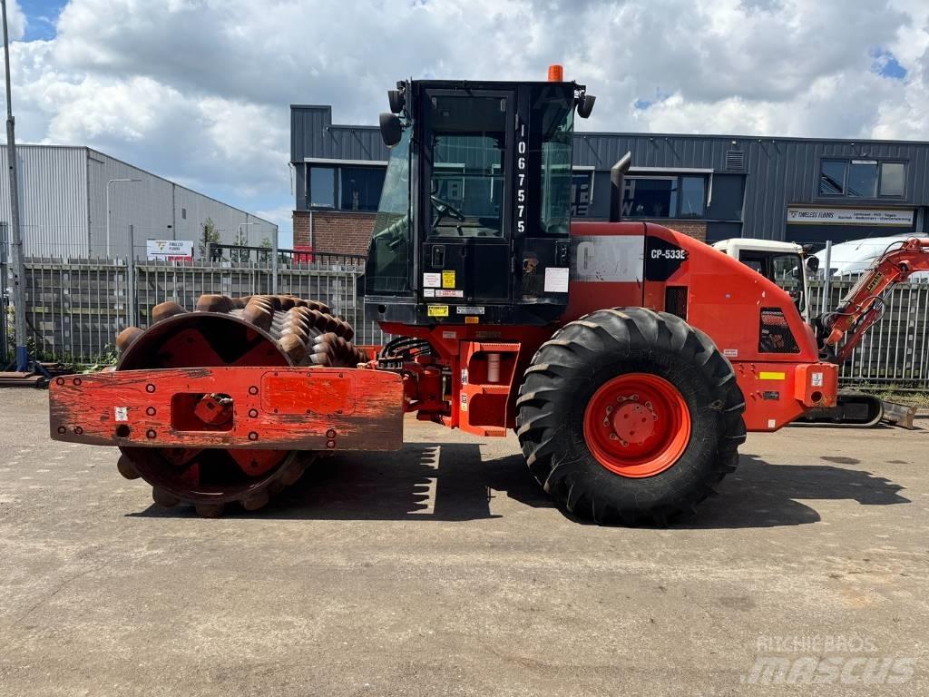 CAT CP 533 E 單輪滾壓機