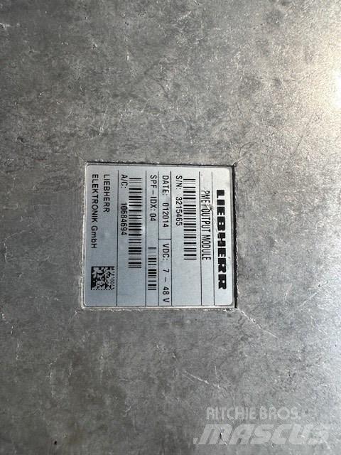 Liebherr L 580 電子設備