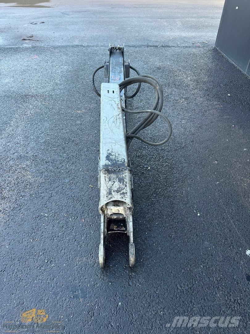 Komatsu 105F 運送起重機