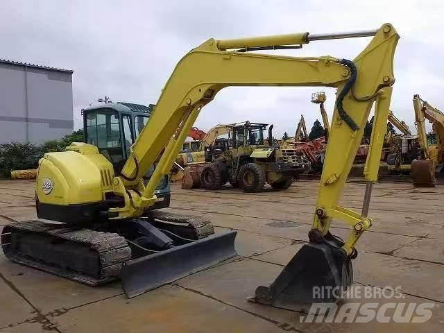 Yanmar Vio 70 小型挖土機/掘鑿機<7t(小型挖掘機)
