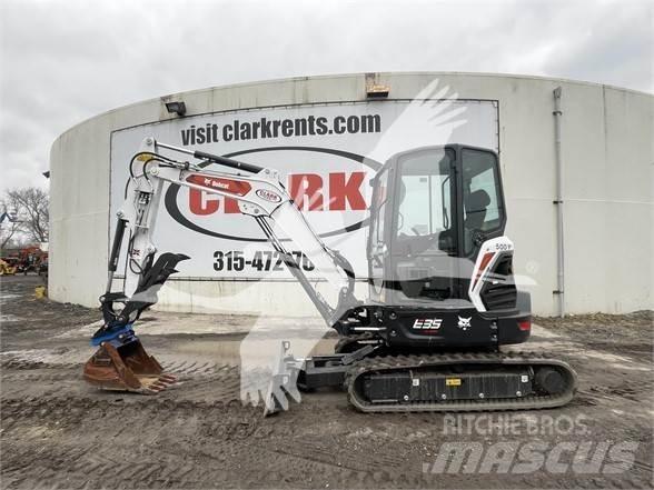 Bobcat E35R2 小型挖土機/掘鑿機<7t(小型挖掘機)