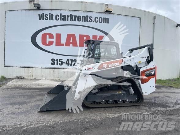 Bobcat T76 滑移轉向裝載機
