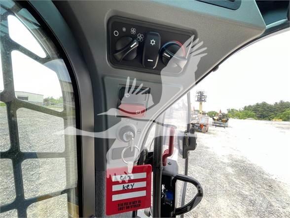 CAT 289D3 滑移轉向裝載機