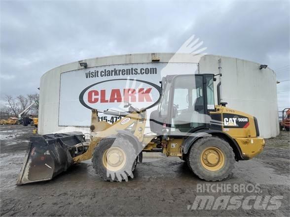 CAT 906M 輪胎式裝載機