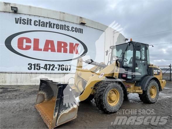 CAT 906M 輪胎式裝載機