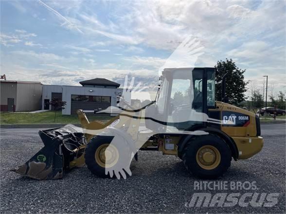 CAT 906M 輪胎式裝載機