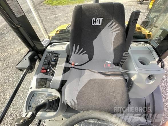 CAT 906M 輪胎式裝載機