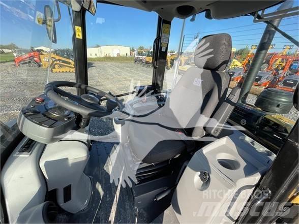 CAT 906M 輪胎式裝載機