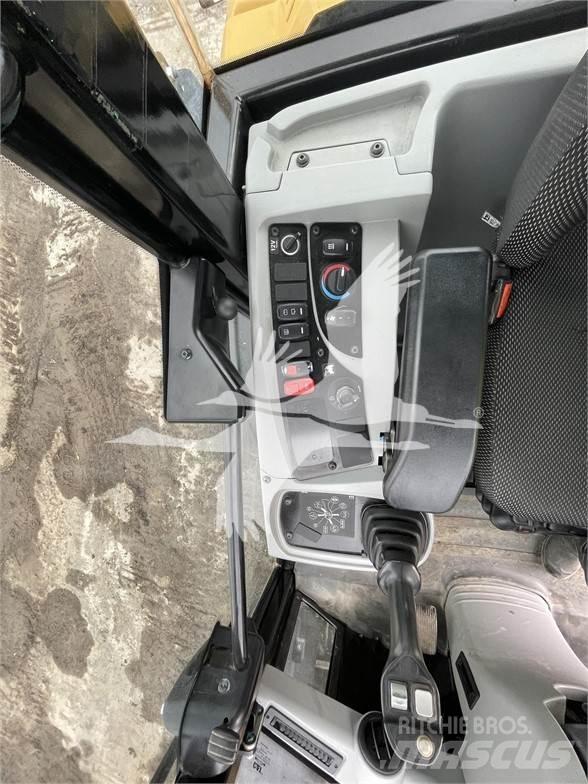 CAT 908M 輪胎式裝載機