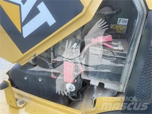 CAT 908M 輪胎式裝載機