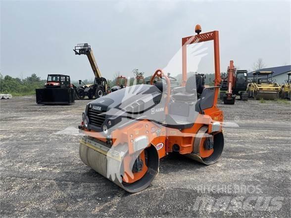 Hamm HD12VV 單輪滾壓機