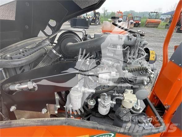 Hamm HD12VV 單輪滾壓機