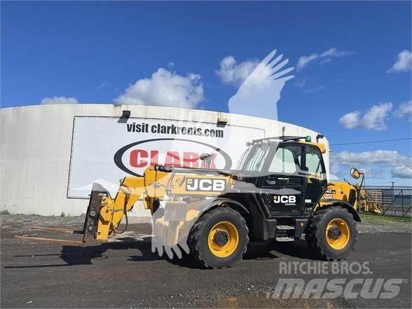 JCB 540-140 伸縮臂操作車