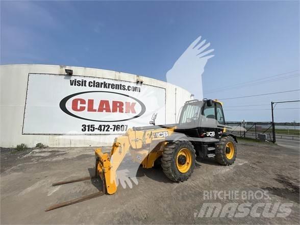 JCB 540-140 伸縮臂操作車
