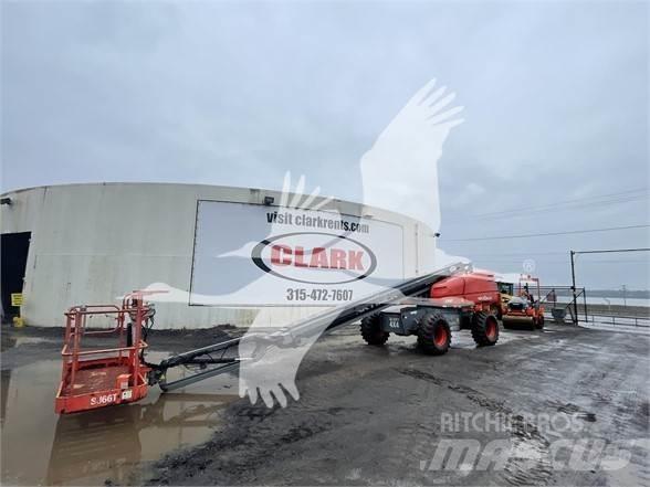 SkyJack SJ66T 伸縮臂高空作業車