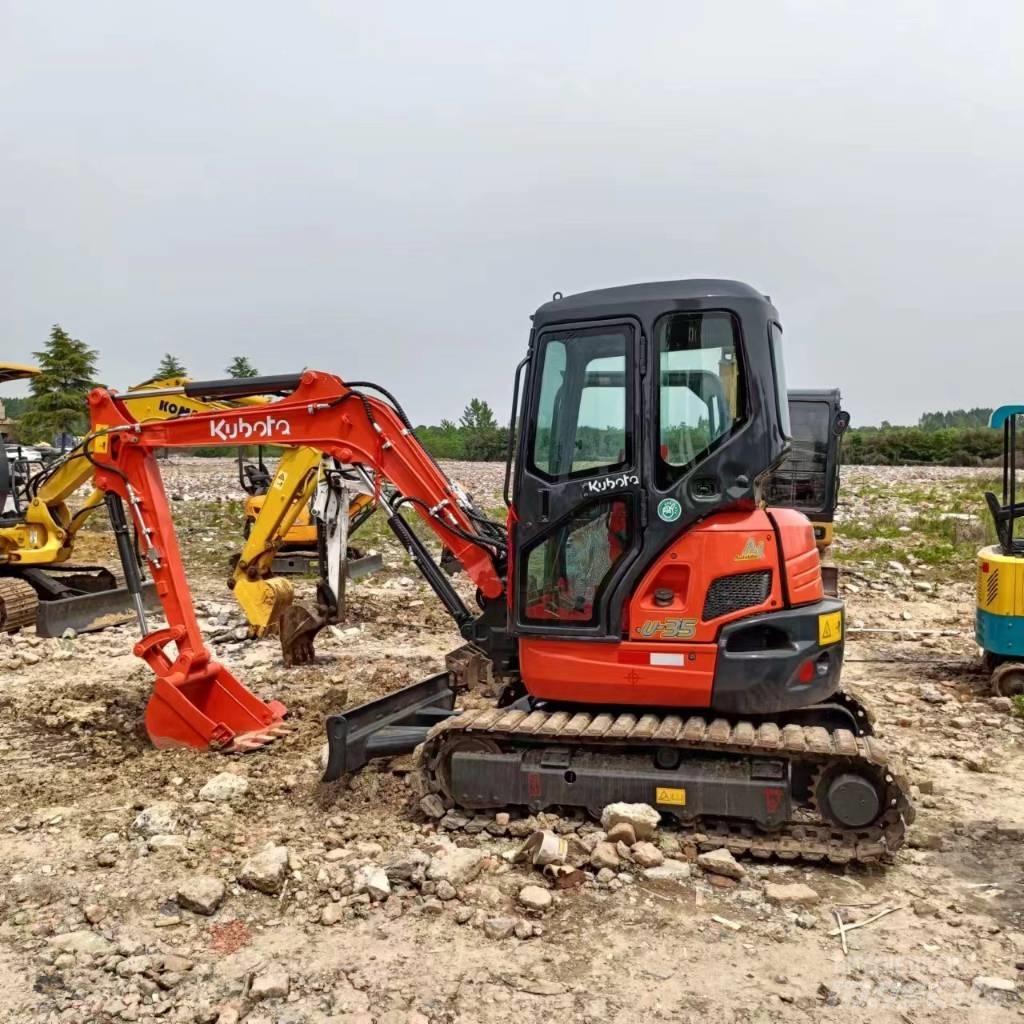 Kubota U 35 小型挖土機/掘鑿機<7t(小型挖掘機)