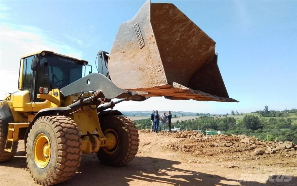 Volvo L 90 F 輪胎式裝載機